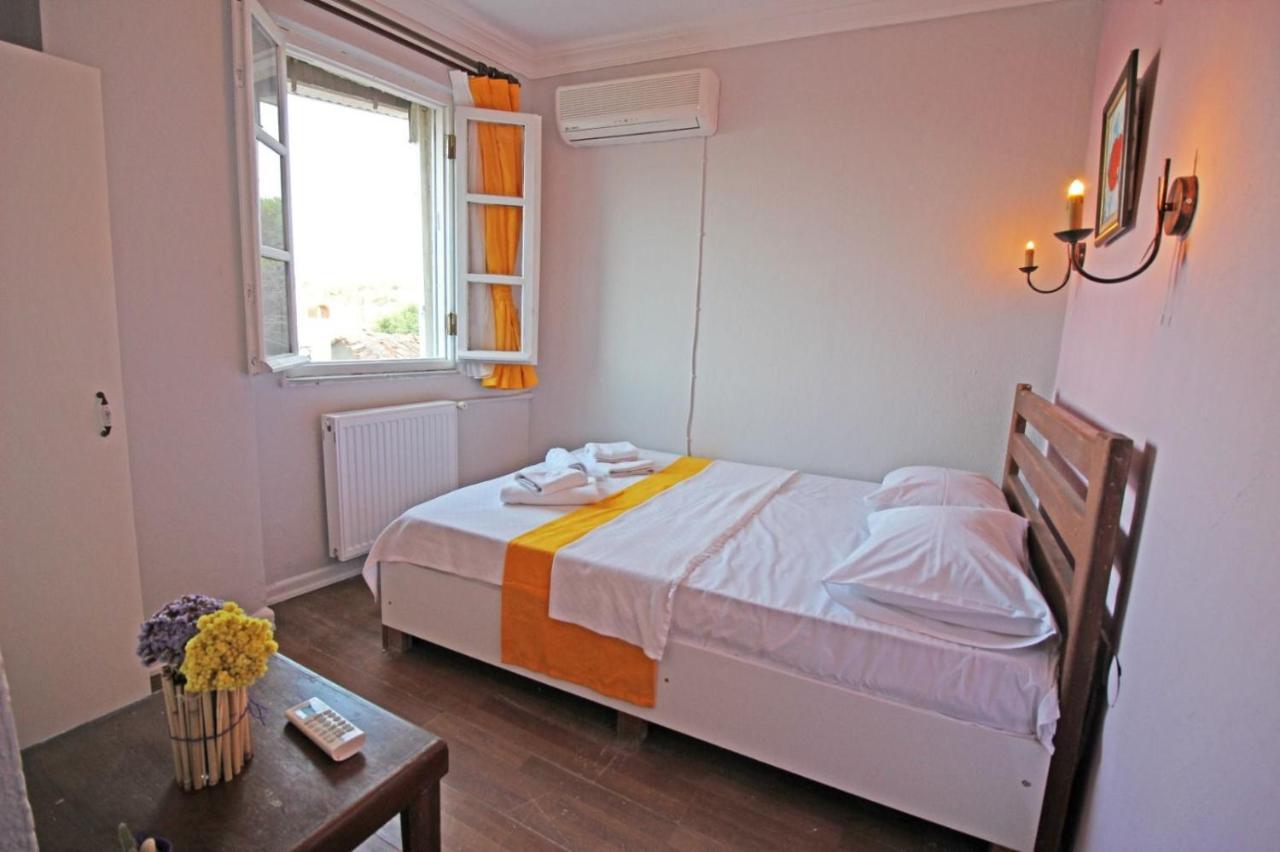 Hôtel Eflatun Konuk Evi à Çanakkale Extérieur photo